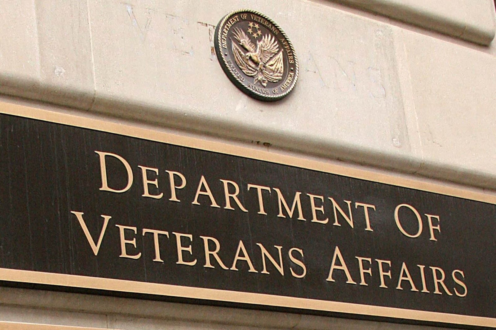 The judge orders that thousands of federal workers be restored; Government statement of "Sham" of Slams Slams

